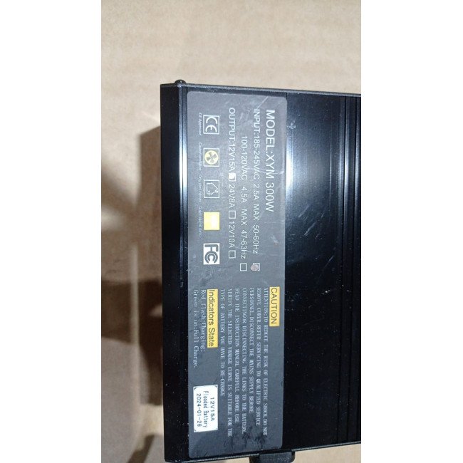 Зарядное устройство для штабелёров TSE (Charger XYM 300W 12V/15A)