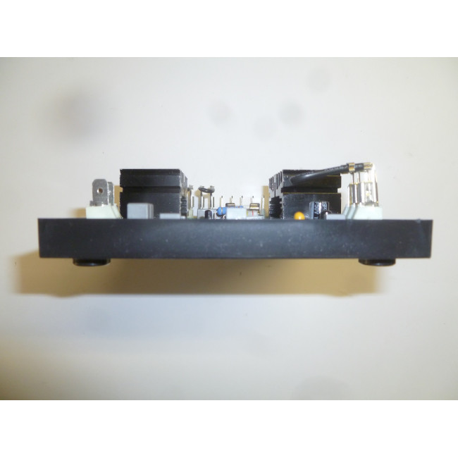 Регулятор напряжения AVR ENGGA (WT-2)