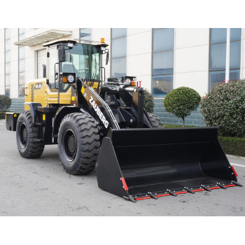 Фронтальный погрузчик ZAUBERG WL28