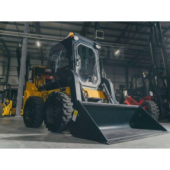 Мини погрузчик ZAUBERG MN850-G2 (джойстики)