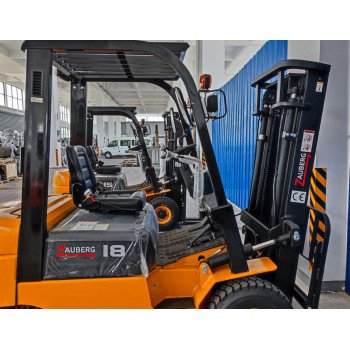 Вилочный погрузчик ZAUBERG DS18-Х дизель